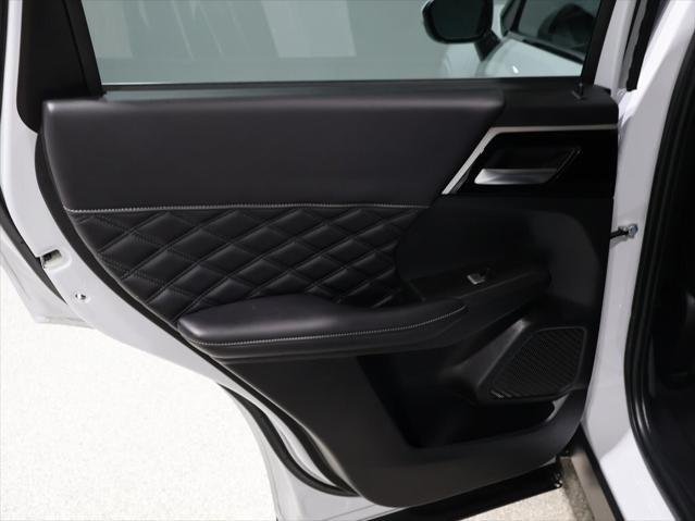 used 2022 Mitsubishi Outlander car, priced at $21,000