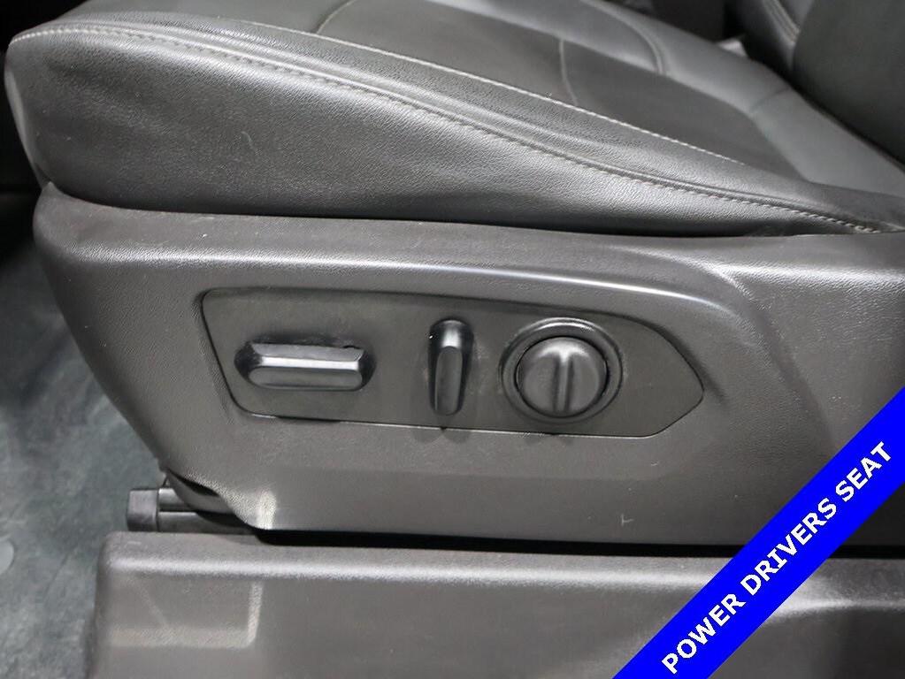 used 2021 Chevrolet Silverado 1500 car, priced at $34,200