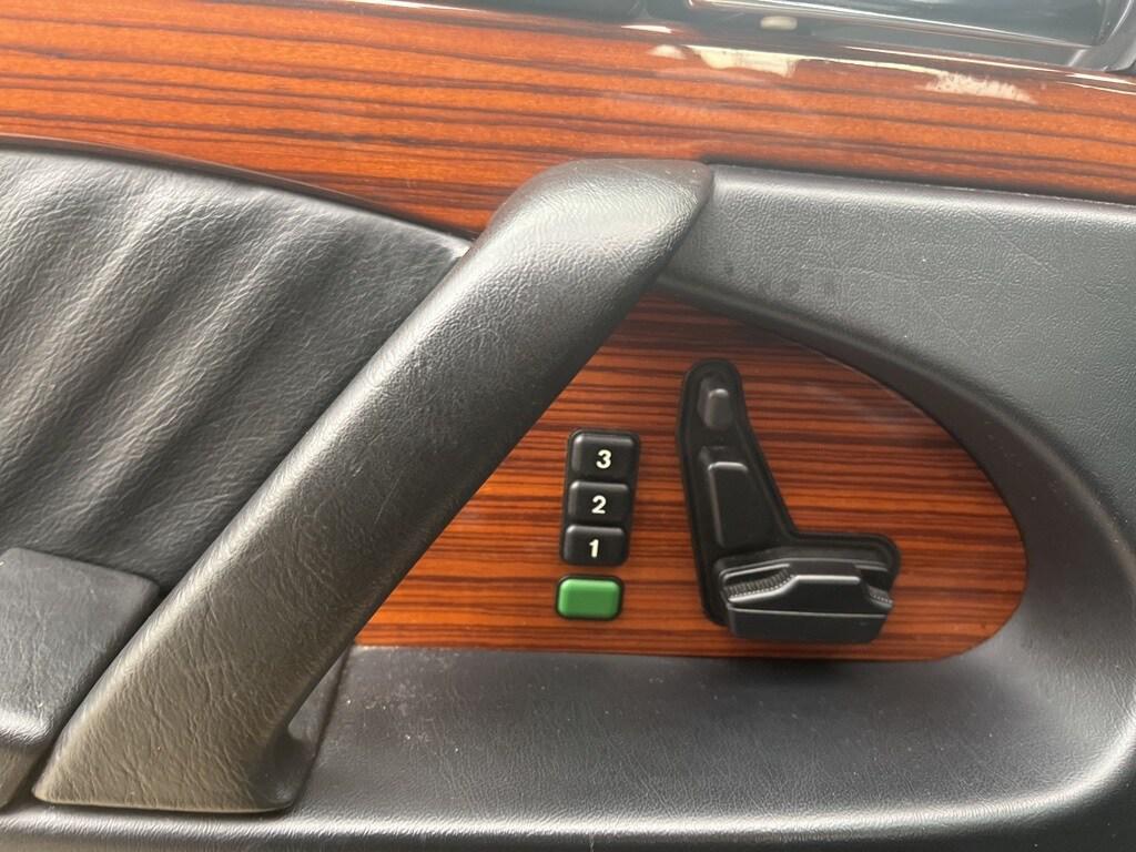 used 1993 Mercedes-Benz S-Class car, priced at $8,750