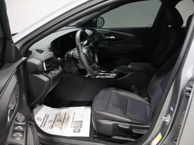 used 2024 Buick Envista car, priced at $22,000
