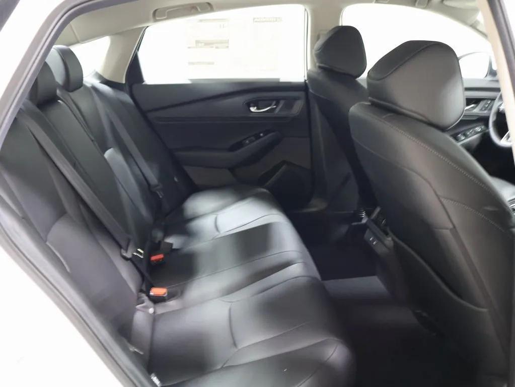 new 2025 Honda Accord Hybrid car, priced at $40,087