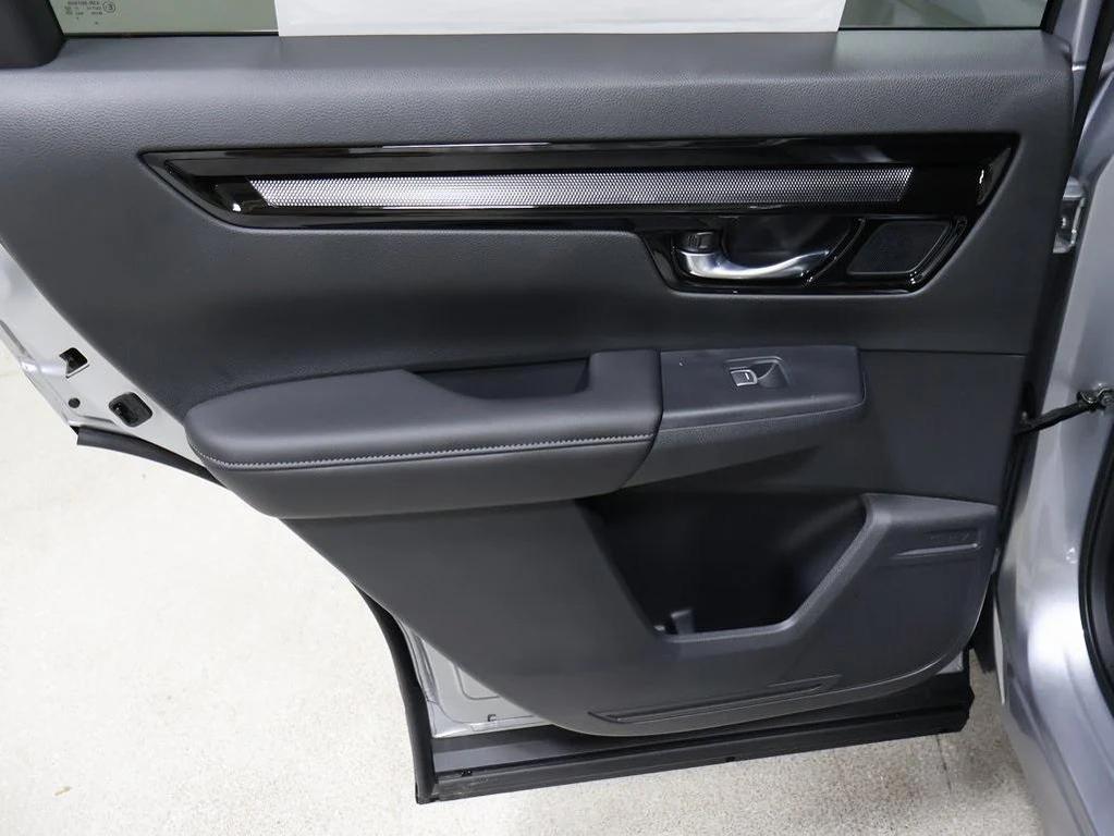 new 2025 Honda CR-V car, priced at $36,379