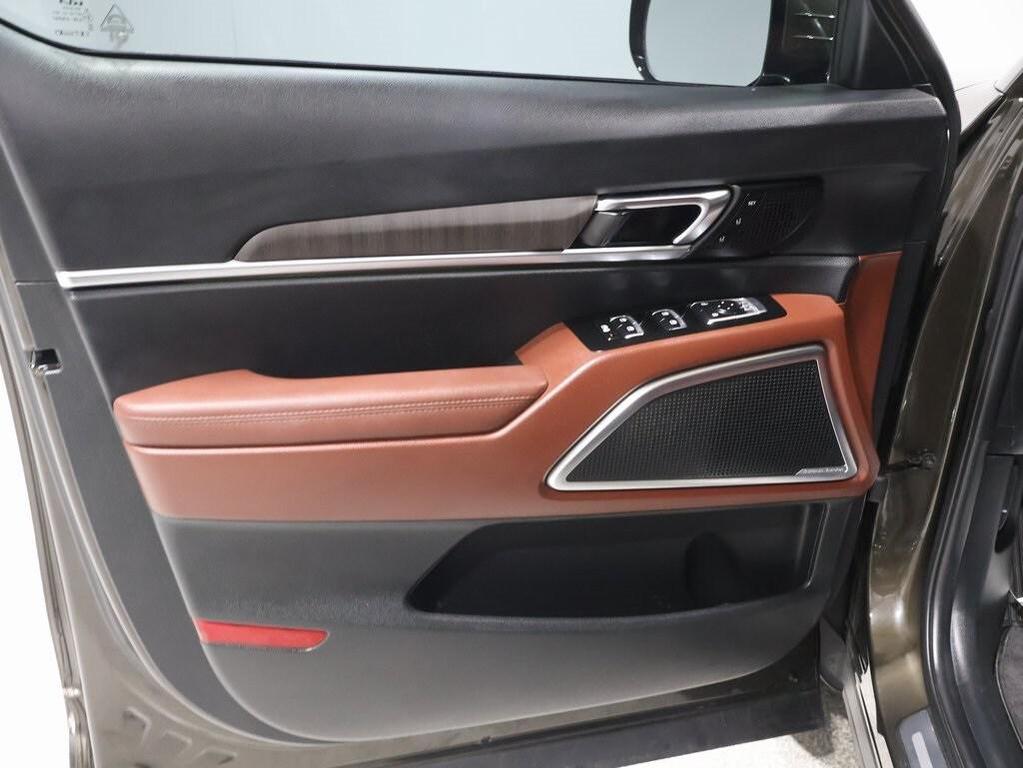 used 2024 Kia Telluride car, priced at $39,000