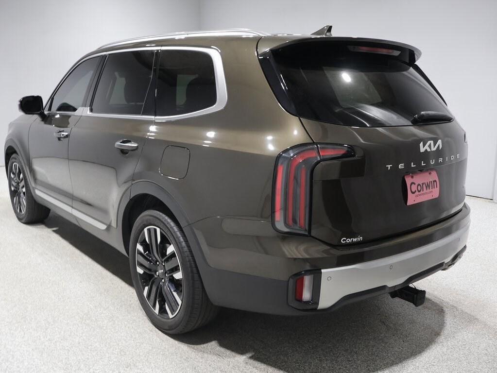 used 2024 Kia Telluride car, priced at $39,000