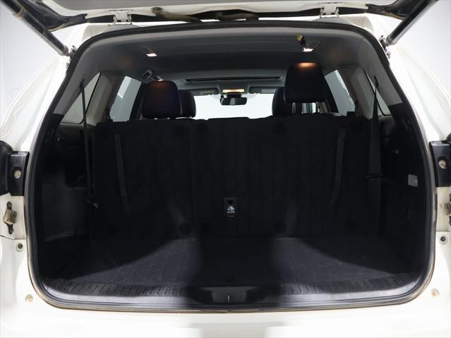 used 2019 Toyota Highlander car, priced at $24,700