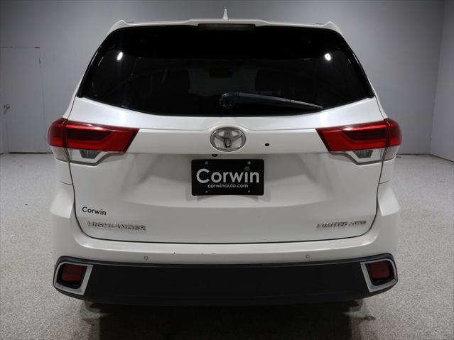 used 2019 Toyota Highlander car, priced at $24,700