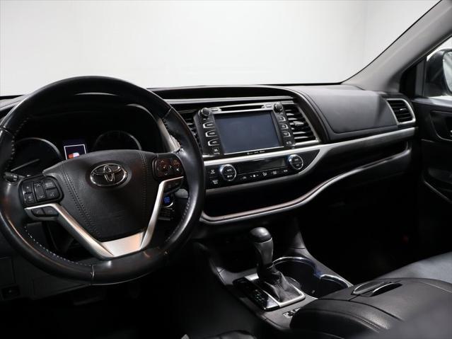 used 2019 Toyota Highlander car, priced at $24,700