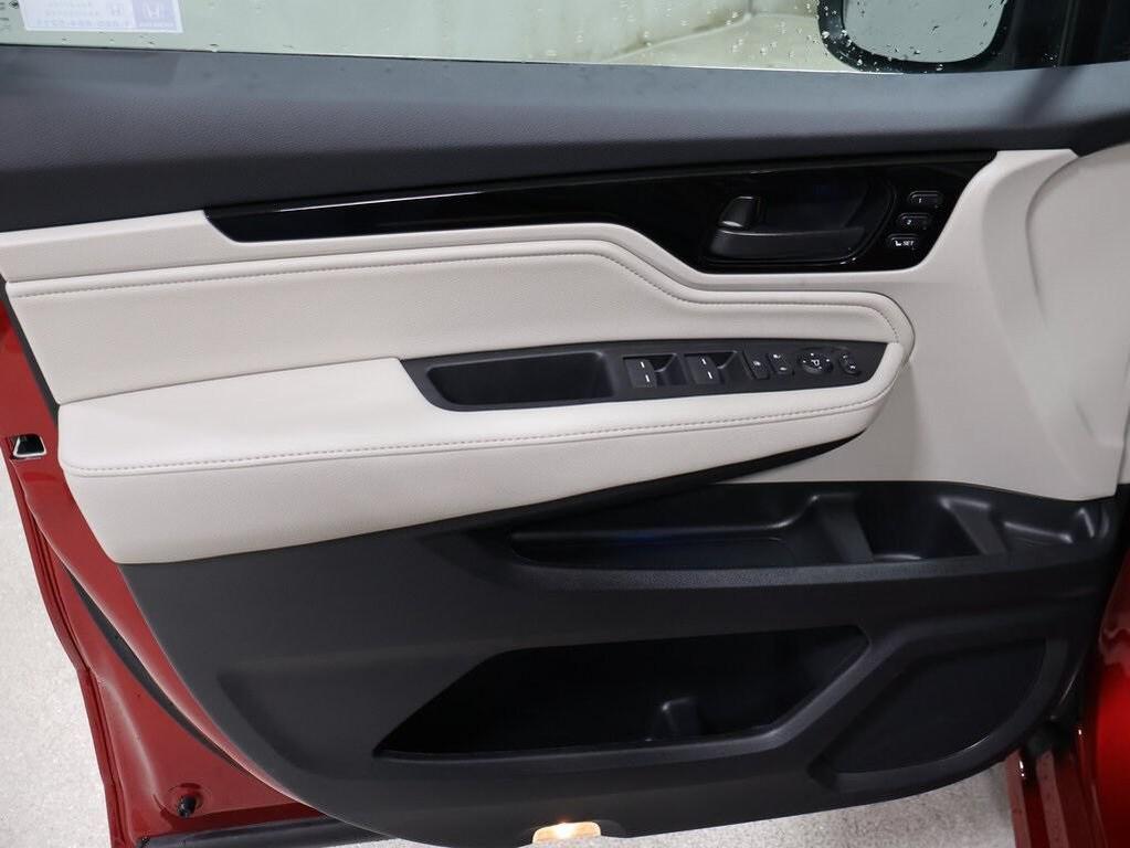 new 2026 Honda Odyssey car, priced at $49,400