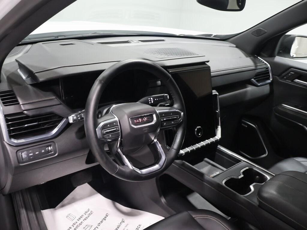 used 2024 GMC Acadia car, priced at $35,300