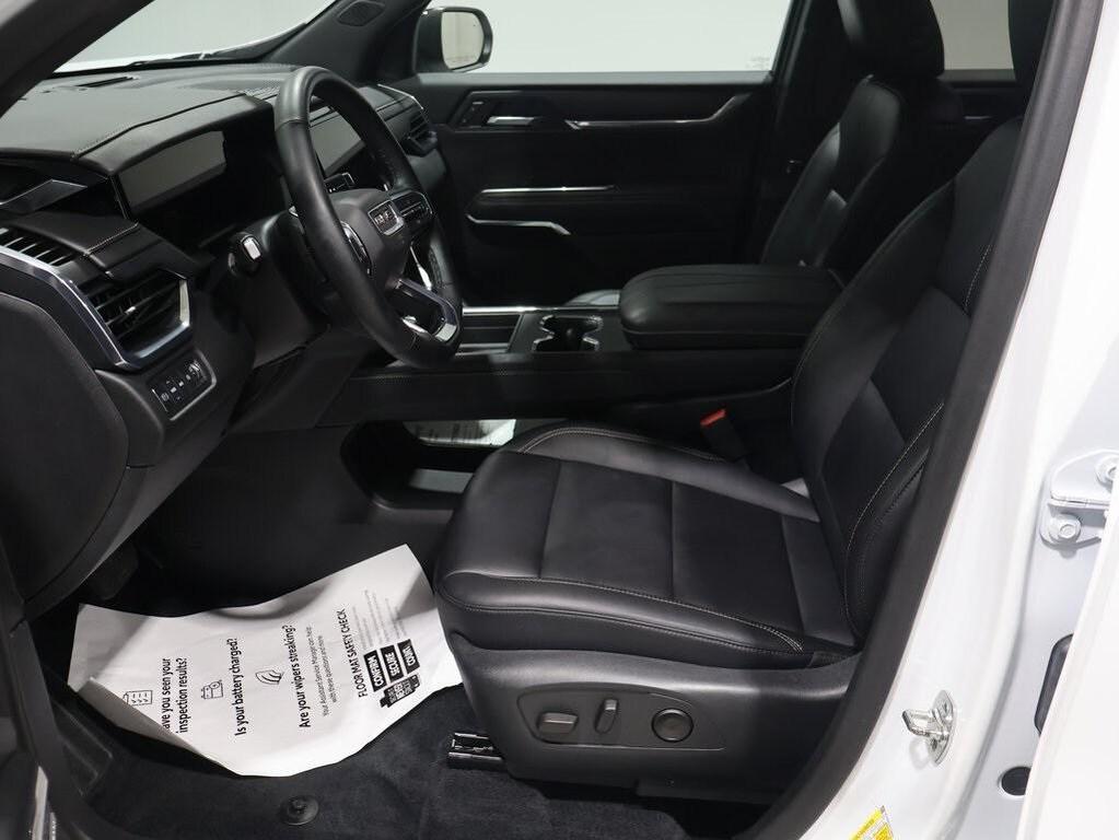 used 2024 GMC Acadia car, priced at $35,300