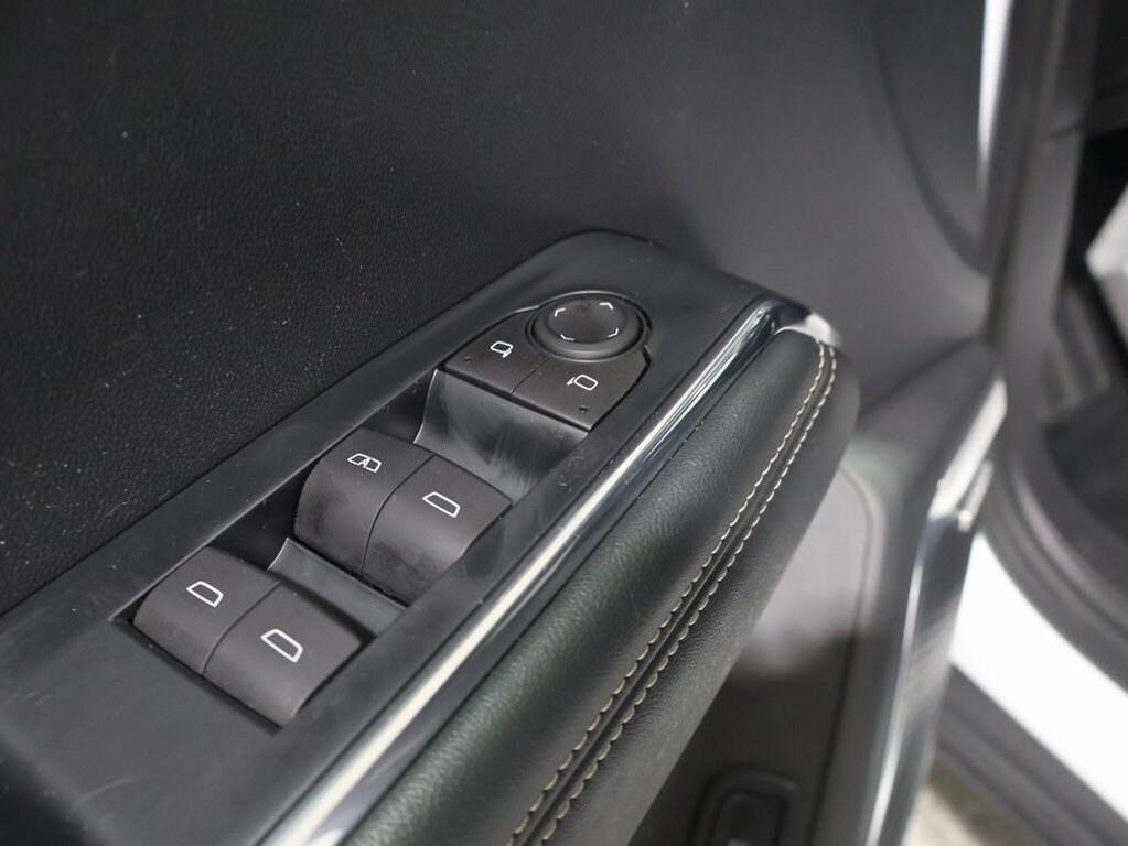 used 2024 GMC Acadia car, priced at $35,300