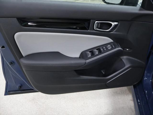 new 2025 Honda Civic Hybrid car, priced at $33,555