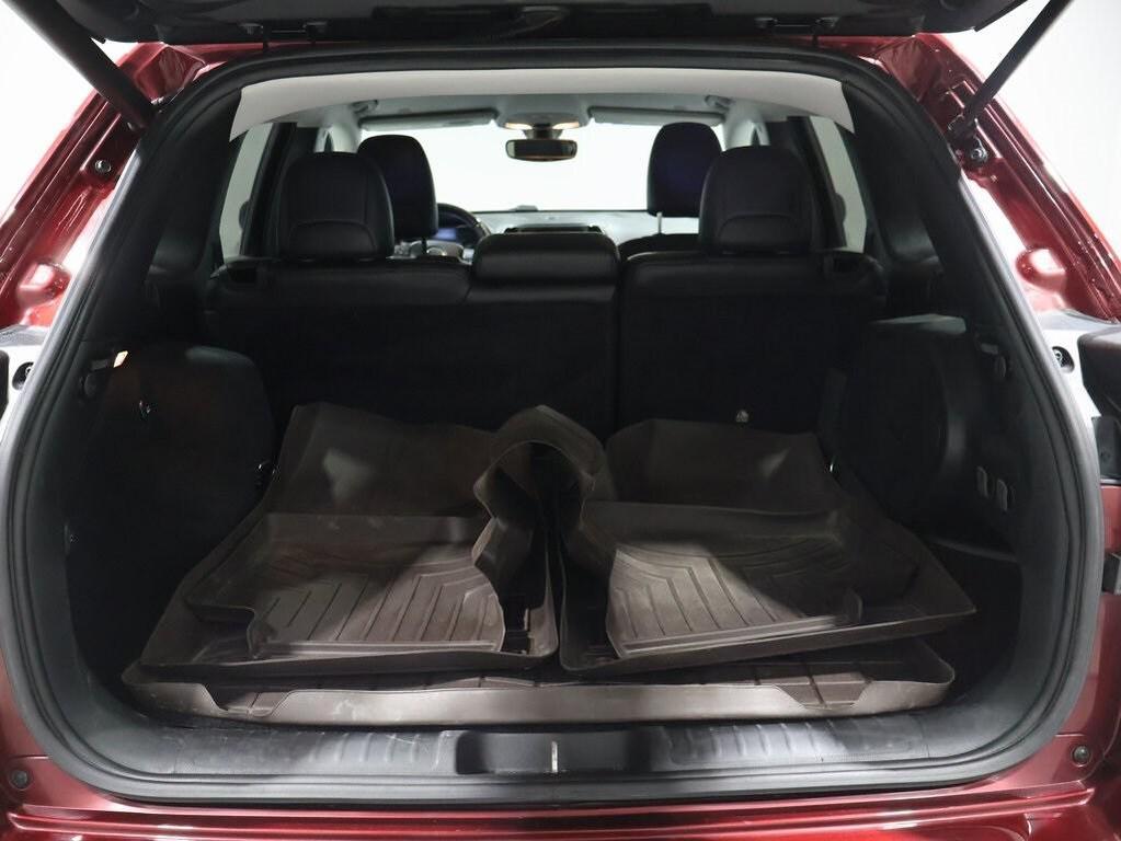 used 2019 Jeep Cherokee car, priced at $18,200