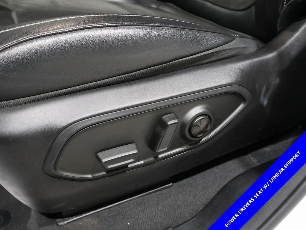 used 2023 Jeep Grand Cherokee car, priced at $27,500