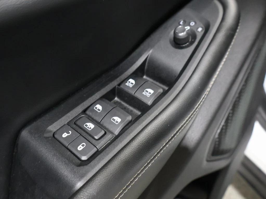 used 2023 Jeep Grand Cherokee car, priced at $27,500