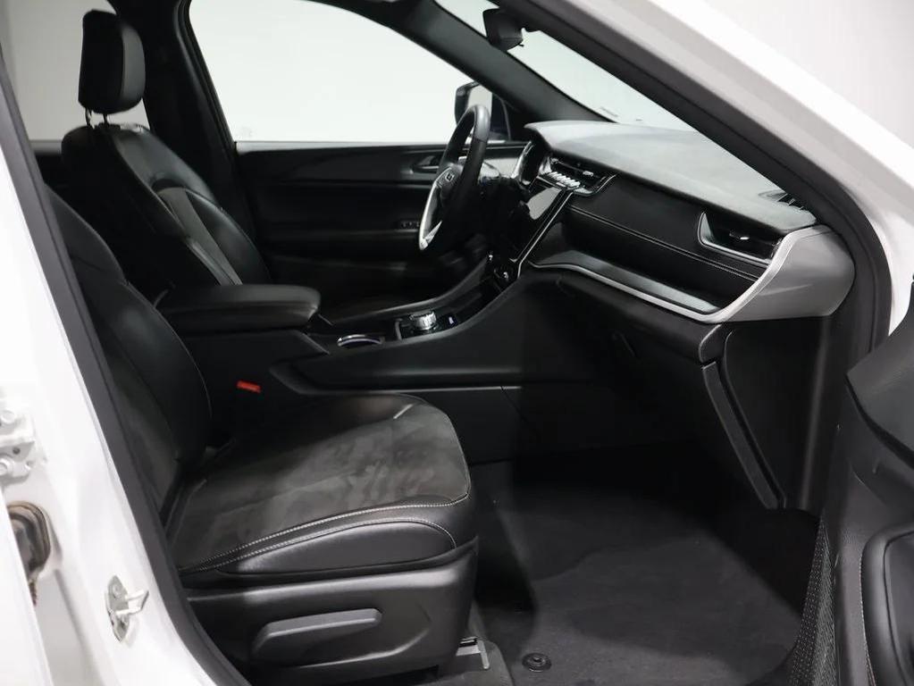 used 2023 Jeep Grand Cherokee car, priced at $27,500