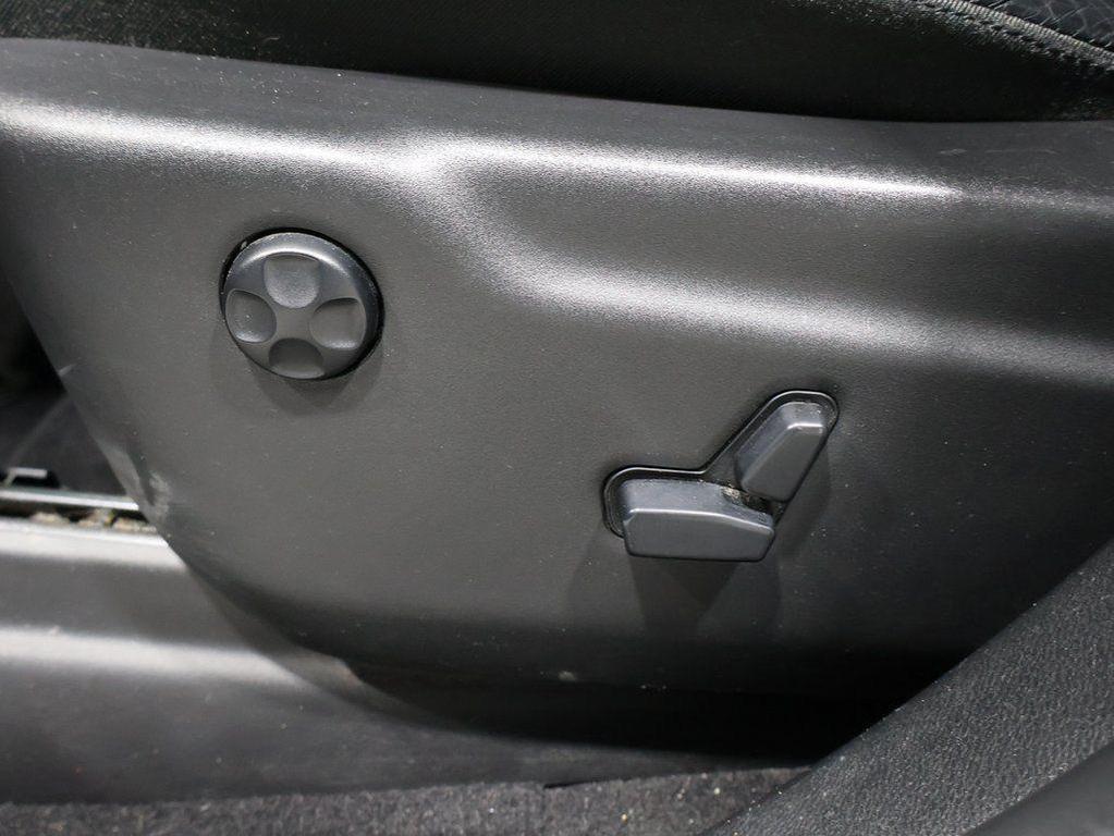 used 2019 Jeep Grand Cherokee car, priced at $18,900