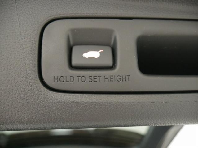 new 2025 Honda CR-V Hybrid car, priced at $42,495