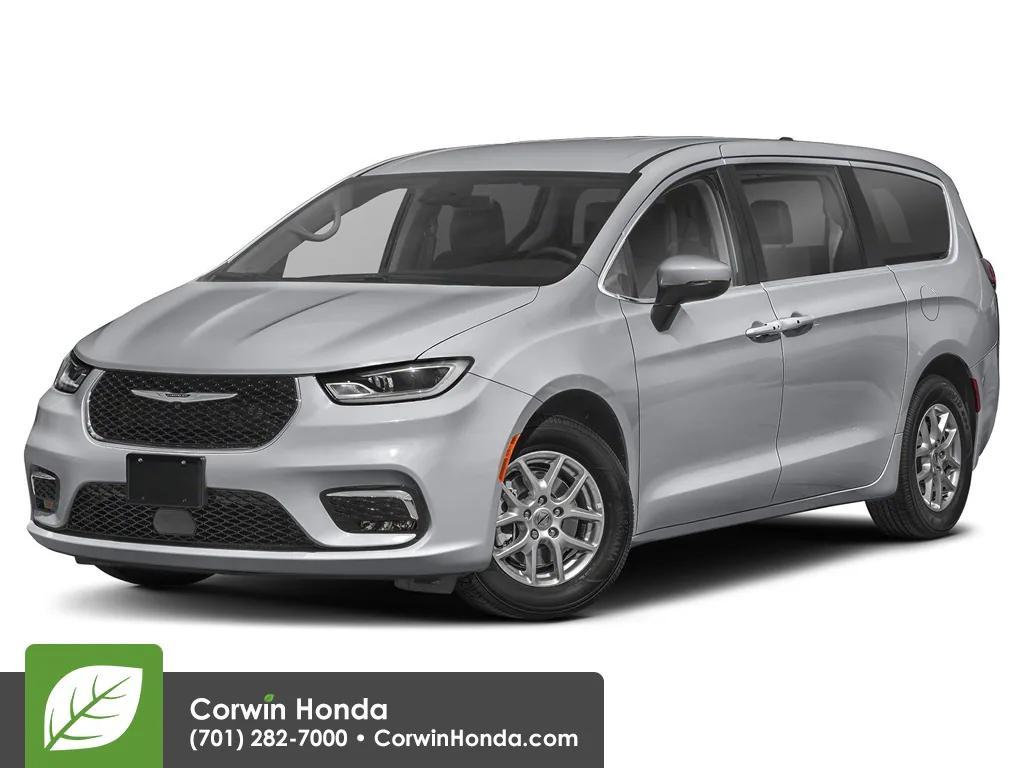 used 2024 Chrysler Pacifica car, priced at $29,500