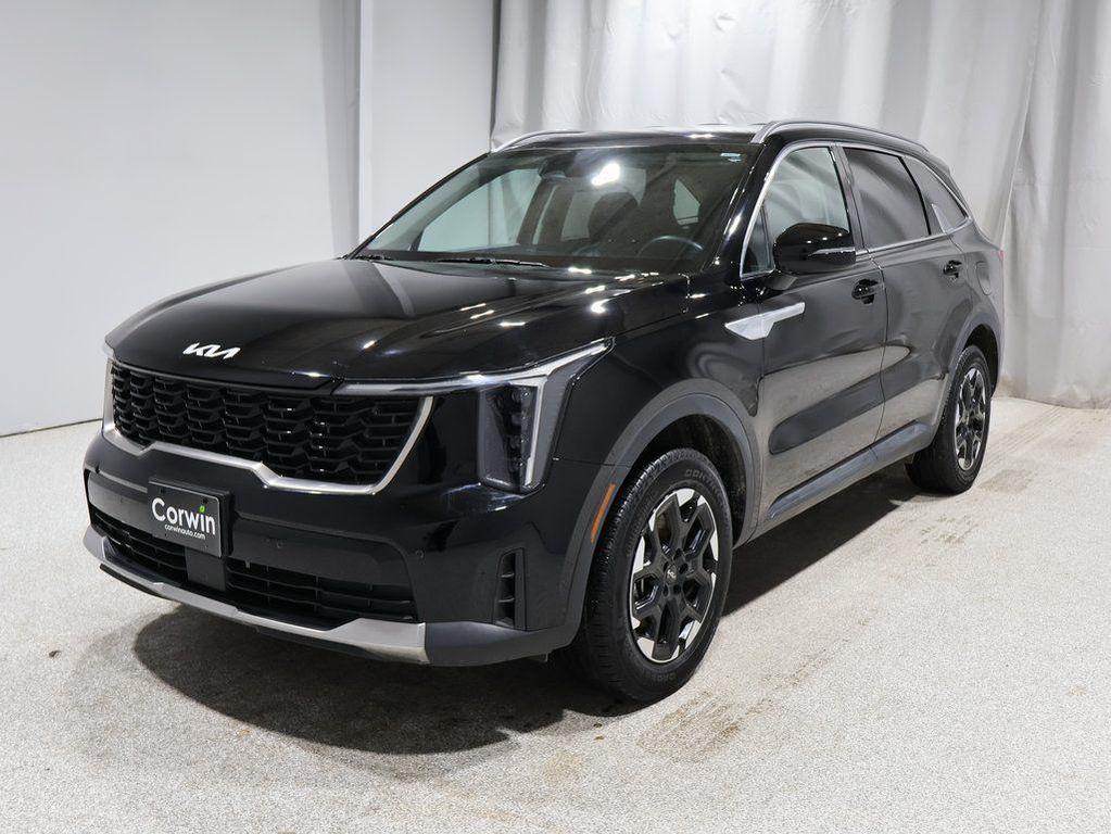 used 2024 Kia Sorento car, priced at $26,800