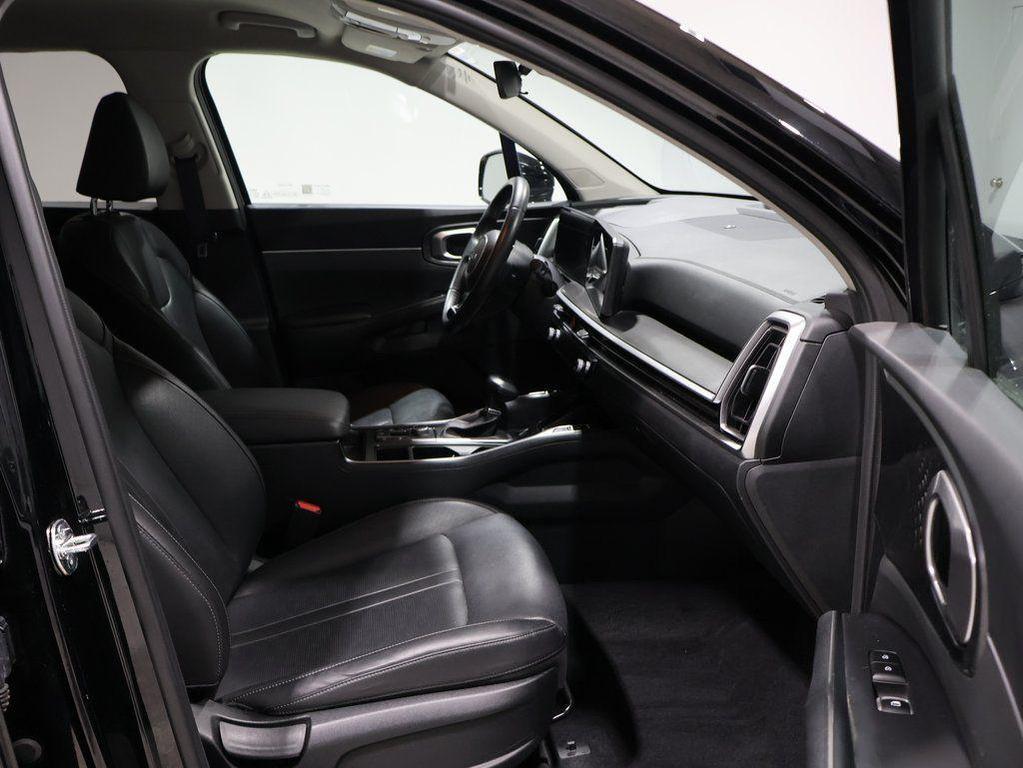 used 2024 Kia Sorento car, priced at $26,800