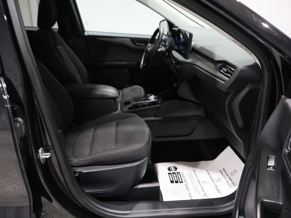 used 2024 Ford Escape car, priced at $21,900