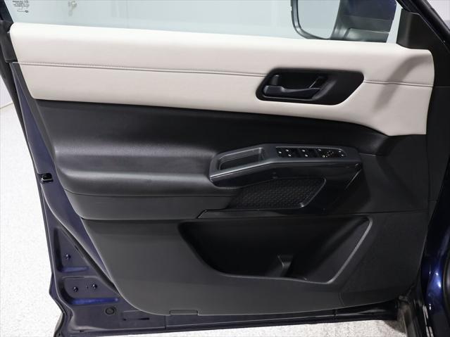 used 2023 Nissan Pathfinder car, priced at $26,400