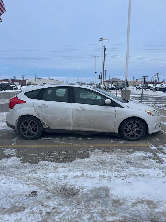 used 2013 Ford Focus car, priced at $5,000