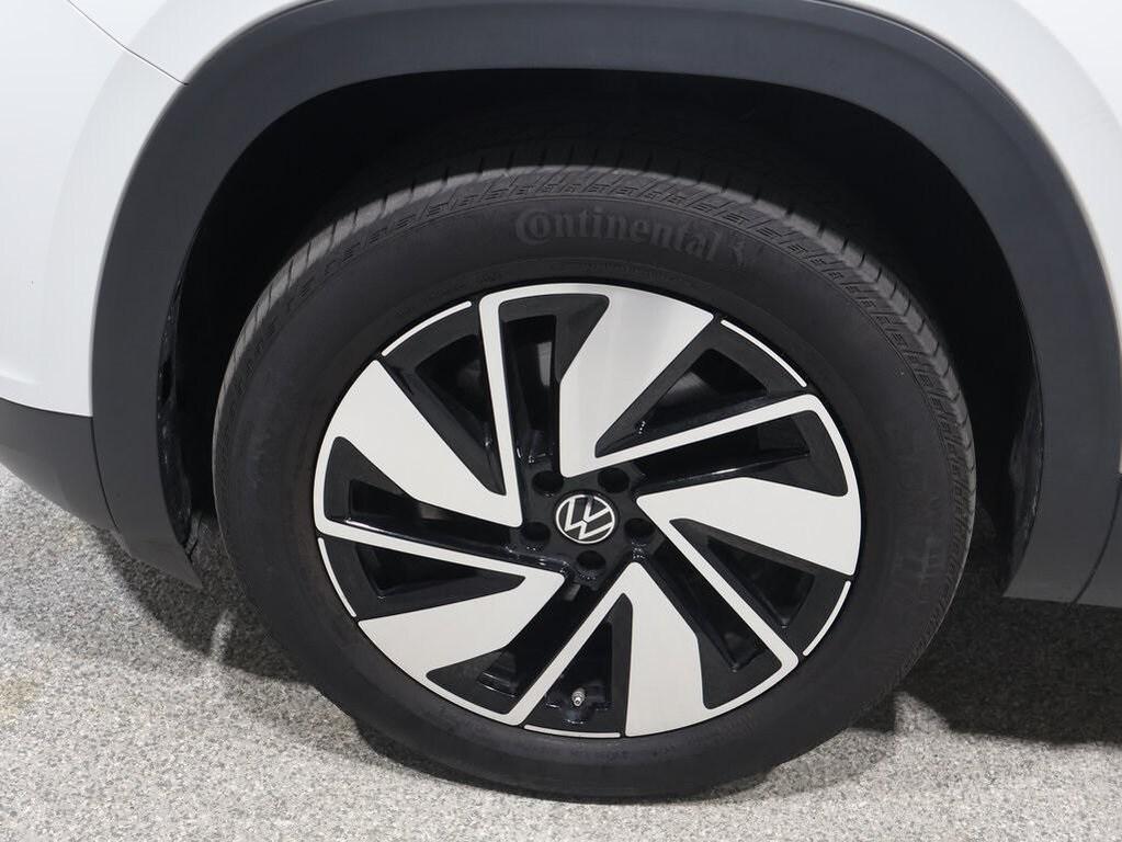 used 2024 Volkswagen Atlas car, priced at $32,500