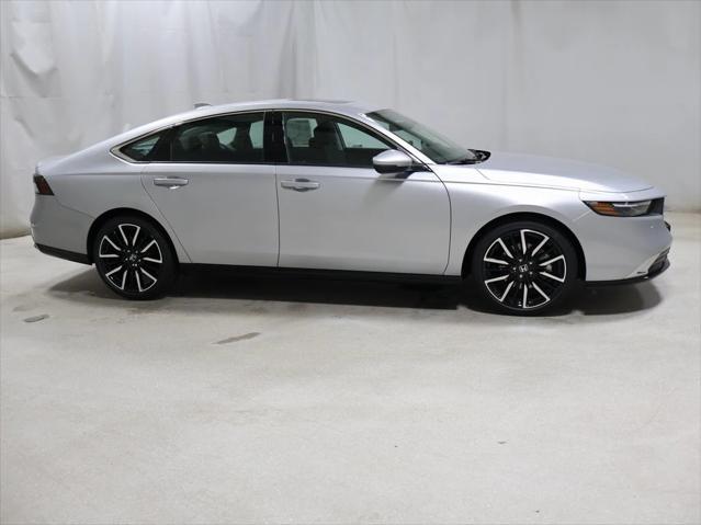 new 2025 Honda Accord Hybrid car, priced at $40,450