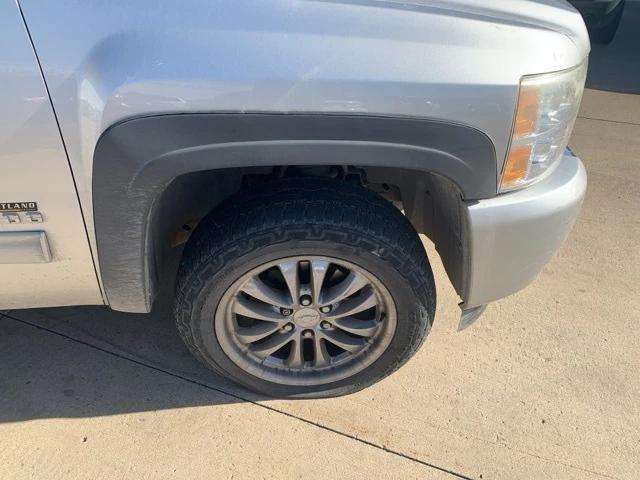 used 2011 Chevrolet Silverado 1500 car, priced at $6,500