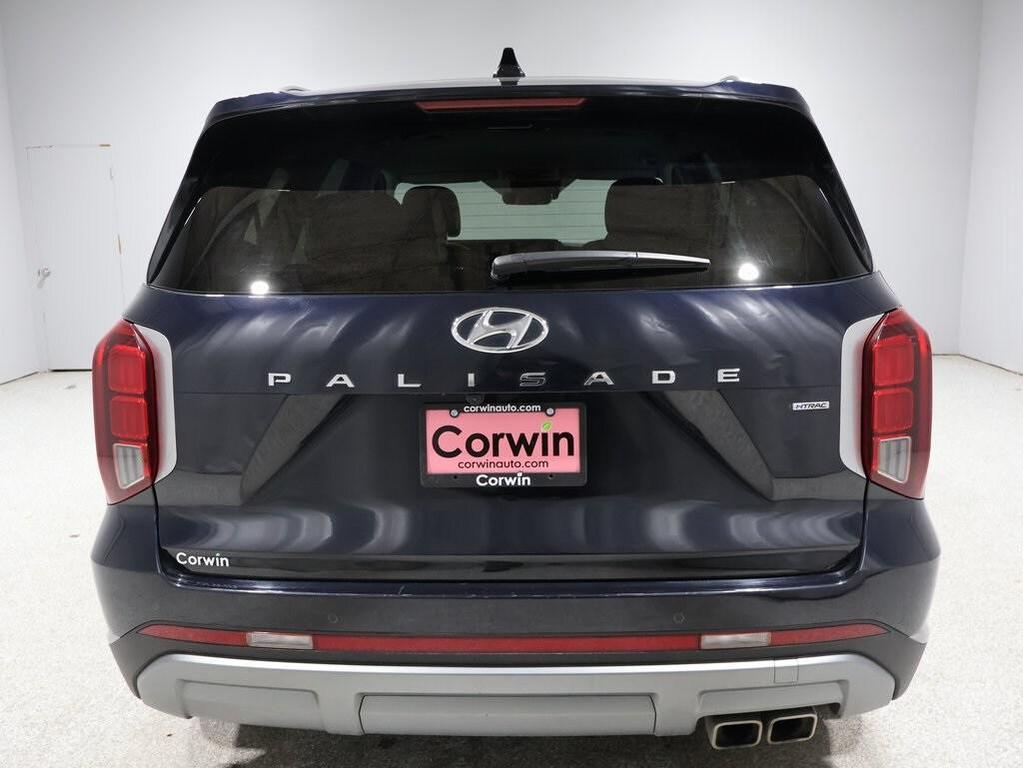 used 2025 Hyundai Palisade car, priced at $33,100
