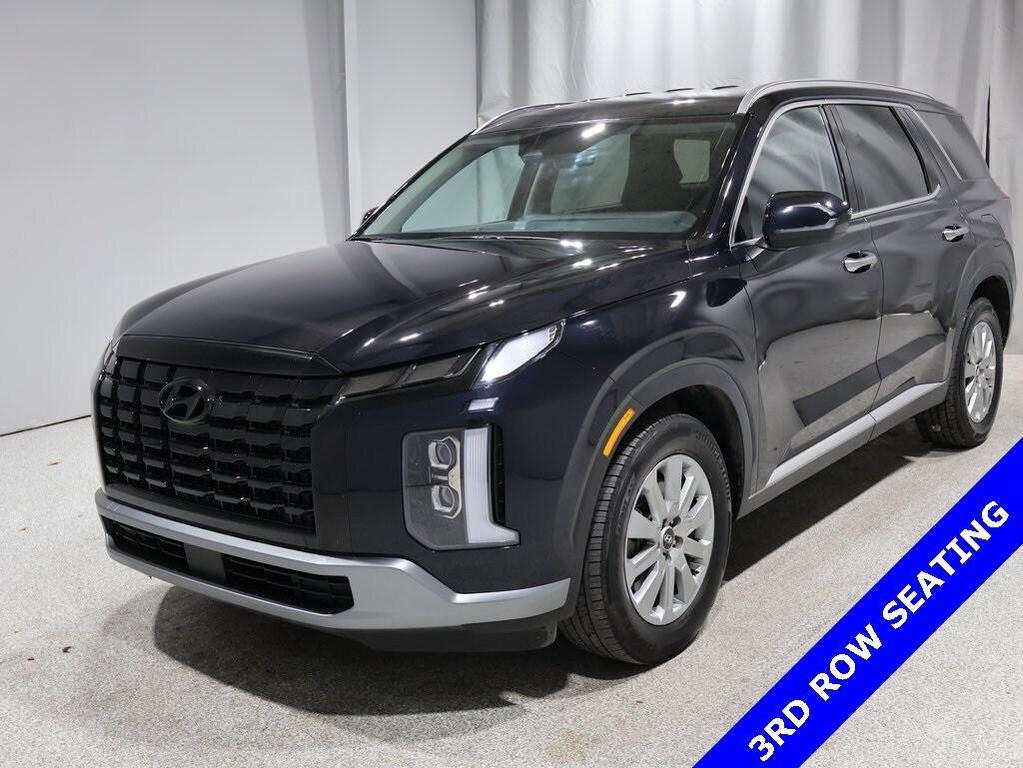 used 2025 Hyundai Palisade car, priced at $33,100