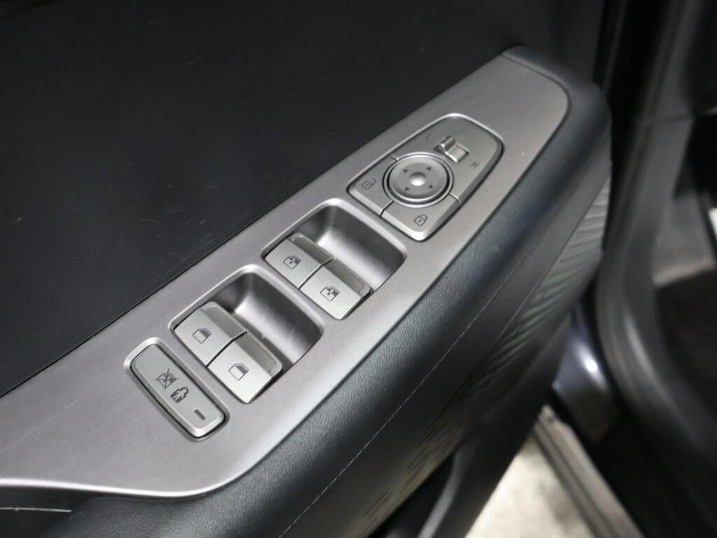 used 2025 Hyundai Palisade car, priced at $33,100