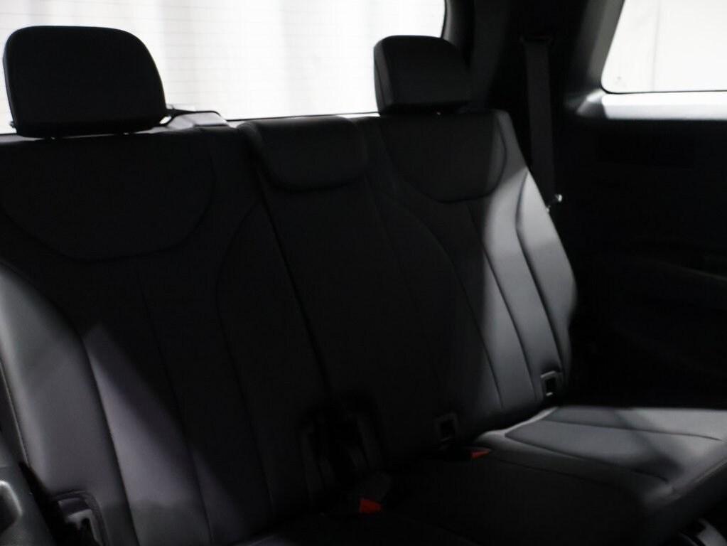 used 2025 Hyundai Palisade car, priced at $33,100