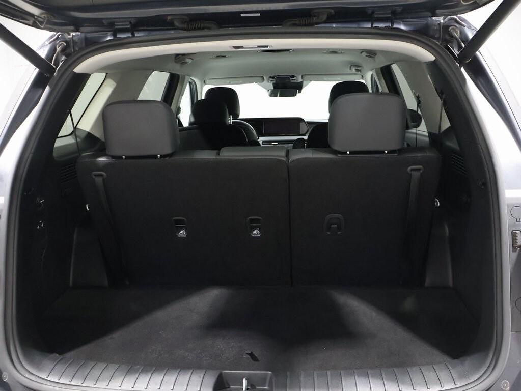 used 2025 Hyundai Palisade car, priced at $33,100