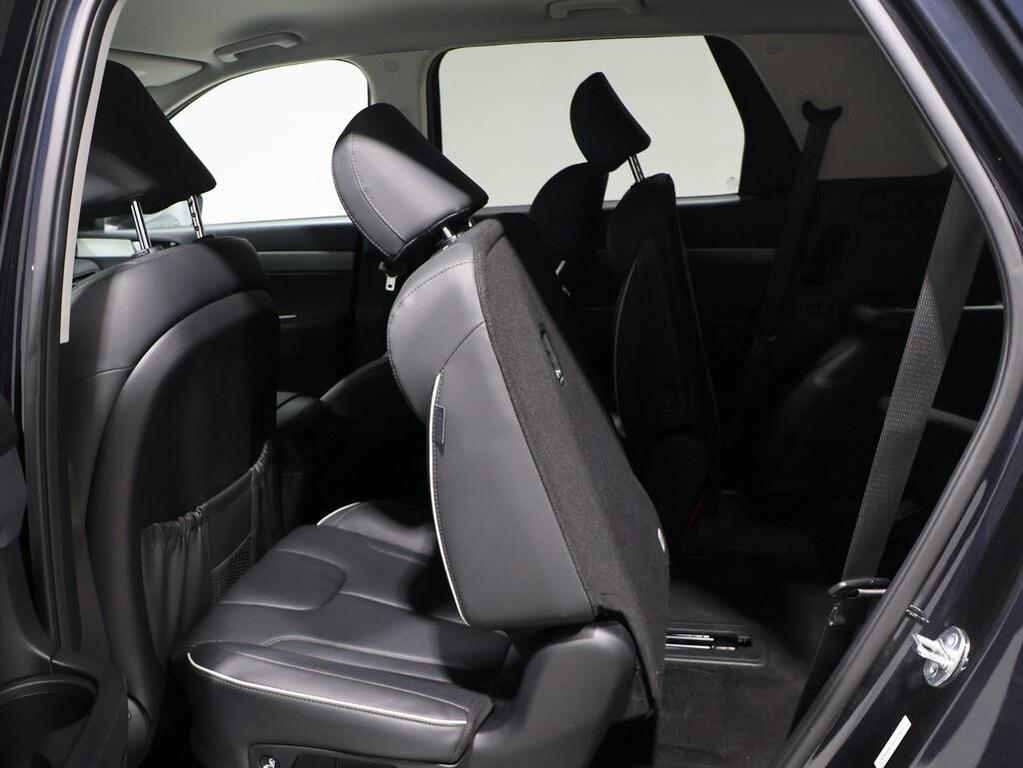 used 2025 Hyundai Palisade car, priced at $33,100