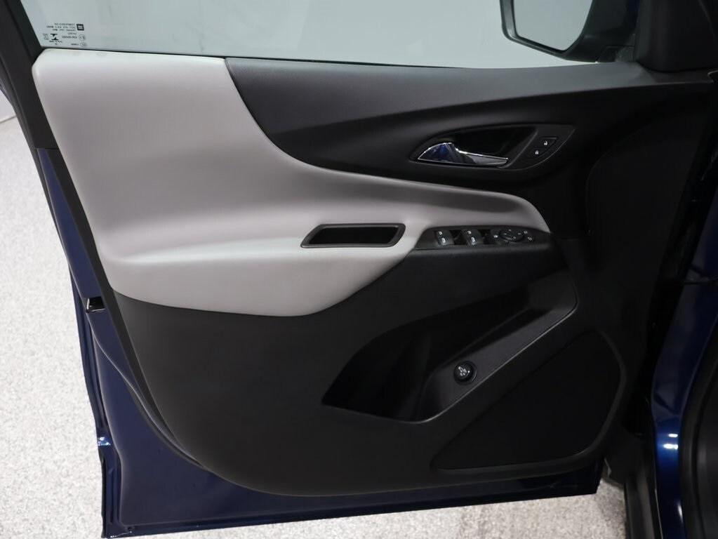used 2022 Chevrolet Equinox car, priced at $20,900