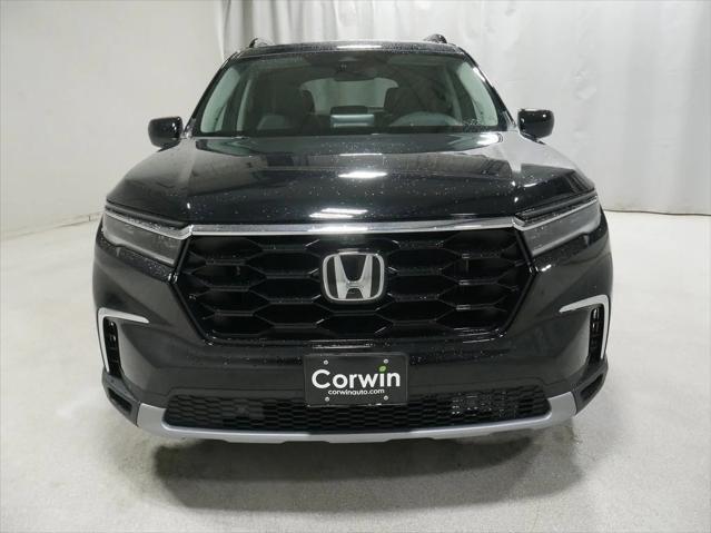 new 2025 Honda Pilot car, priced at $54,530