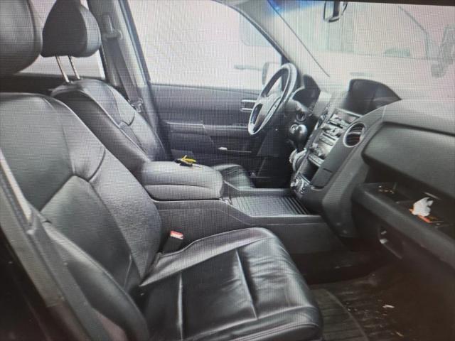 used 2015 Honda Pilot car, priced at $15,500