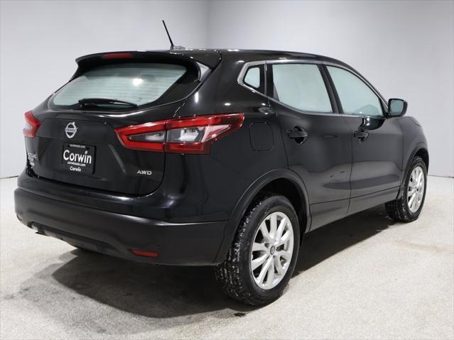 used 2021 Nissan Rogue Sport car, priced at $17,000