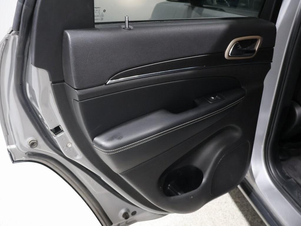 used 2017 Jeep Grand Cherokee car, priced at $18,100