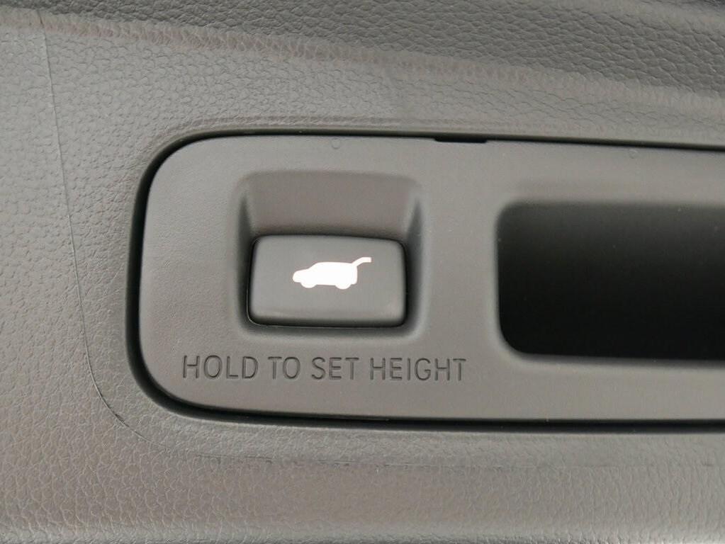 new 2025 Honda CR-V Hybrid car, priced at $40,549