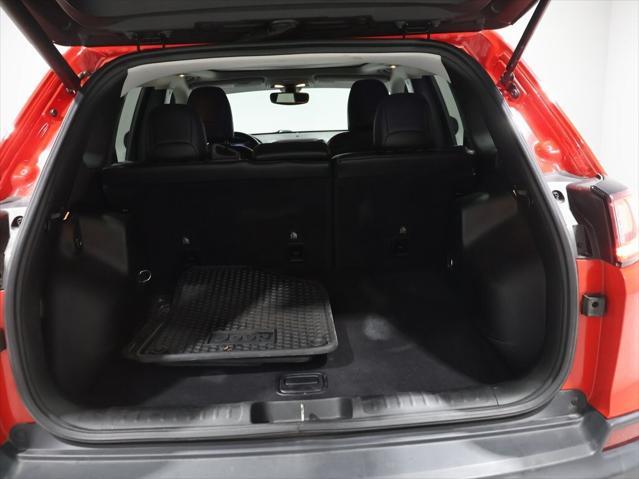 used 2019 Jeep Cherokee car, priced at $17,400