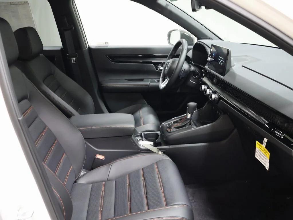 new 2026 Honda CR-V Hybrid car, priced at $44,155