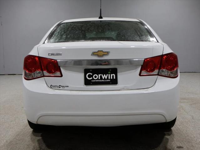 used 2014 Chevrolet Cruze car, priced at $7,000