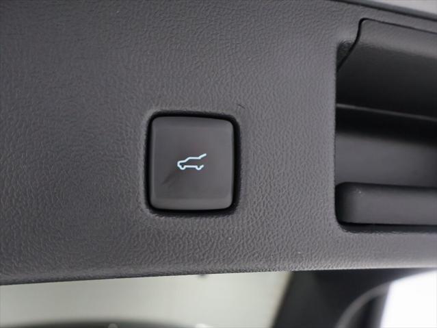 used 2022 Ford Escape car, priced at $22,218