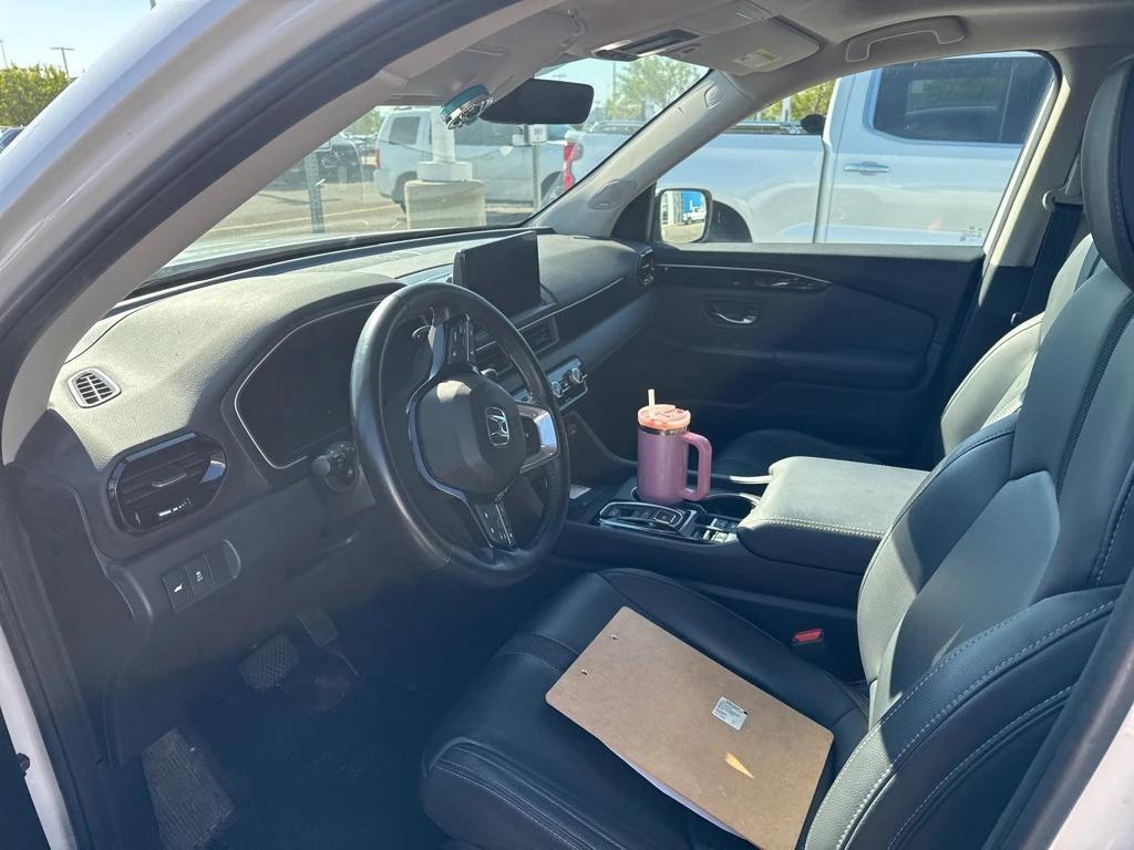 used 2023 Honda Pilot car, priced at $39,900