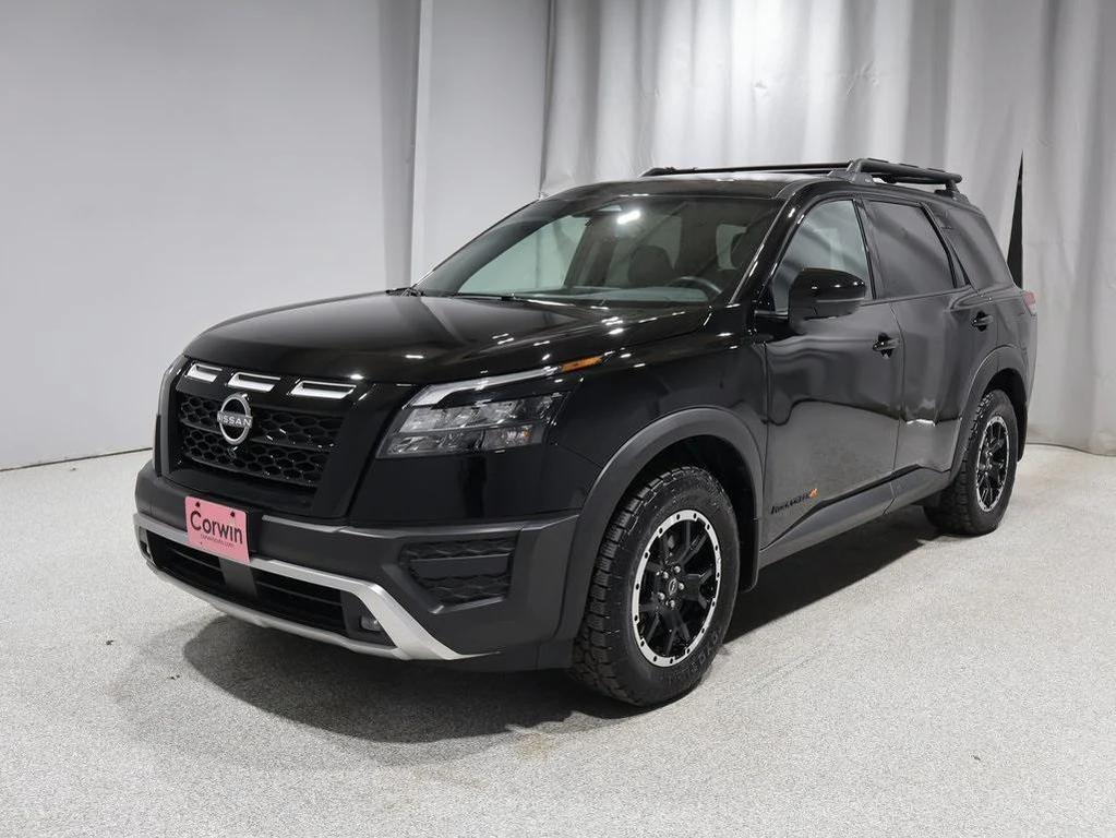 used 2024 Nissan Pathfinder car, priced at $35,000