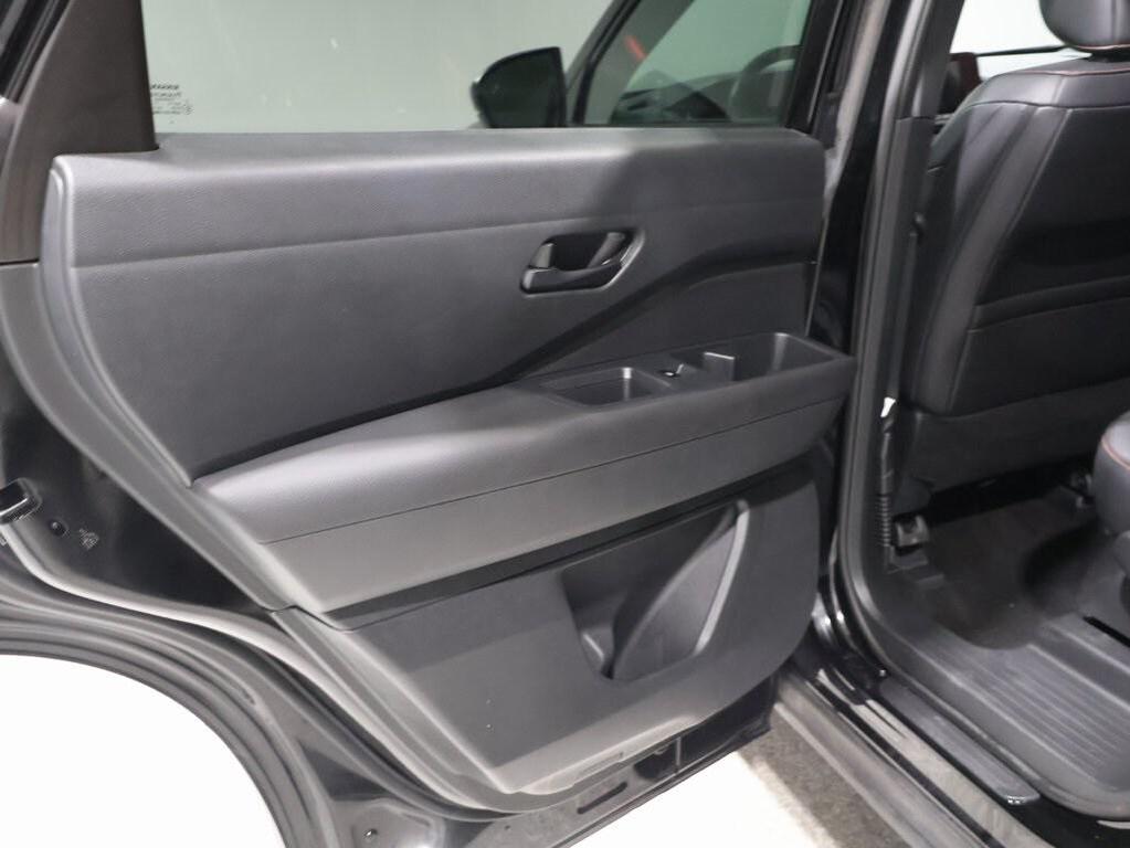 used 2024 Nissan Pathfinder car, priced at $35,000